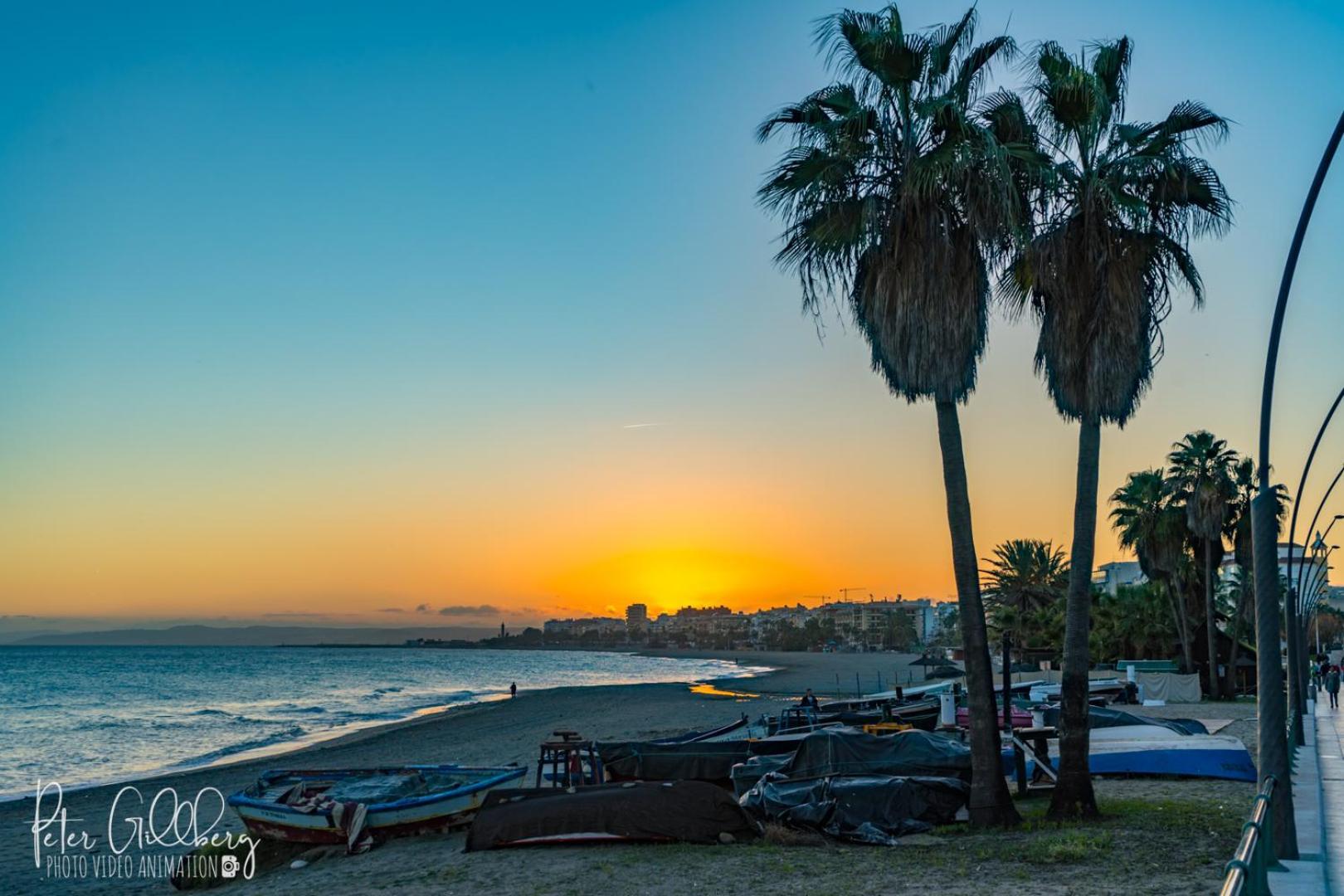 Appartamento Casa Catalina Beach And Golf Estepona Esterno foto